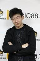 浩宇与中网 天穹下的竞技传奇